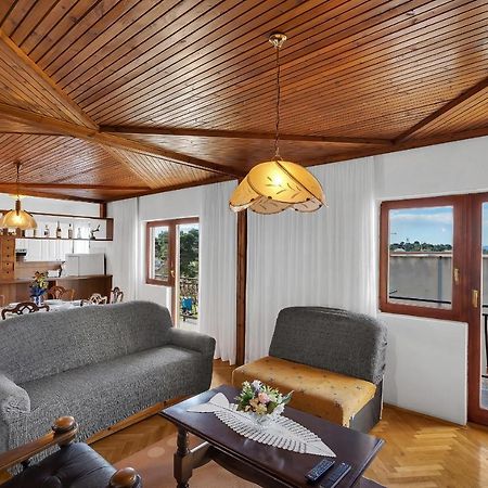 מאקרסקה Apartments Maria מראה חיצוני תמונה