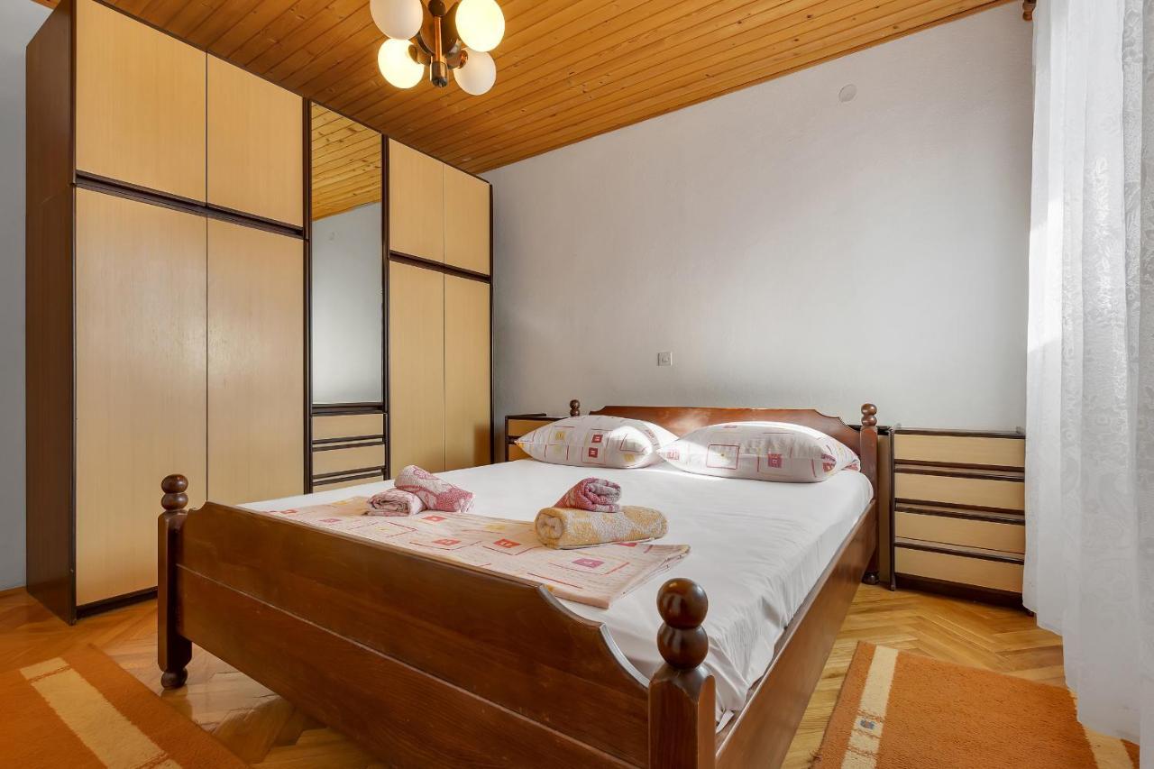 מאקרסקה Apartments Maria מראה חיצוני תמונה
