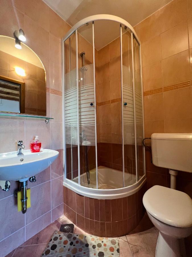 מאקרסקה Apartments Maria מראה חיצוני תמונה