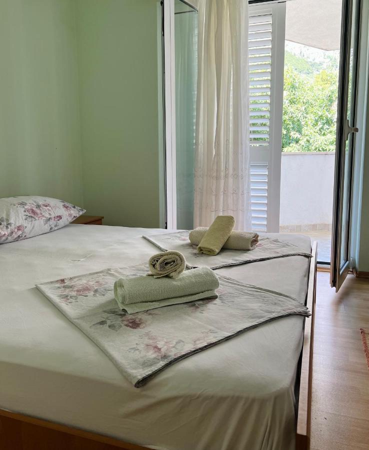 מאקרסקה Apartments Maria מראה חיצוני תמונה